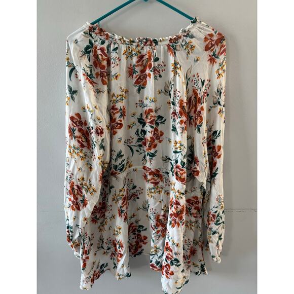 Torrid Womens Floral Peasant Top Size 2X Cream Blouse Lightweight Feminine - Picture 2 of 8